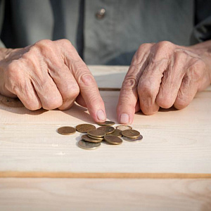 Безденежье: причины и способы преодоления